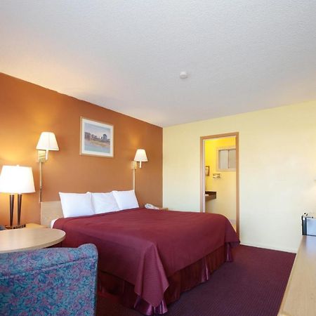 Regency Inn Уиннемакка Экстерьер фото