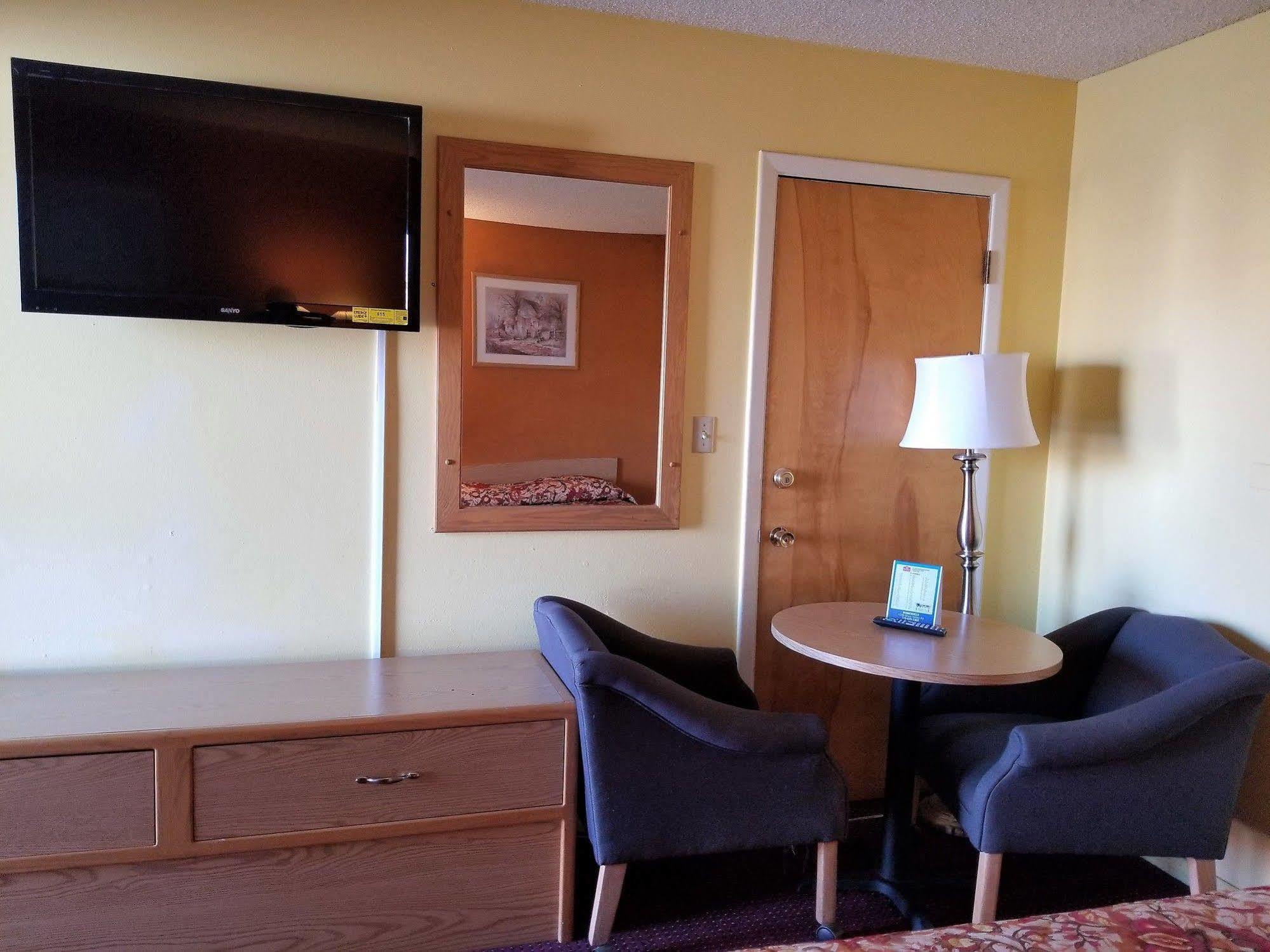 Regency Inn Уиннемакка Экстерьер фото