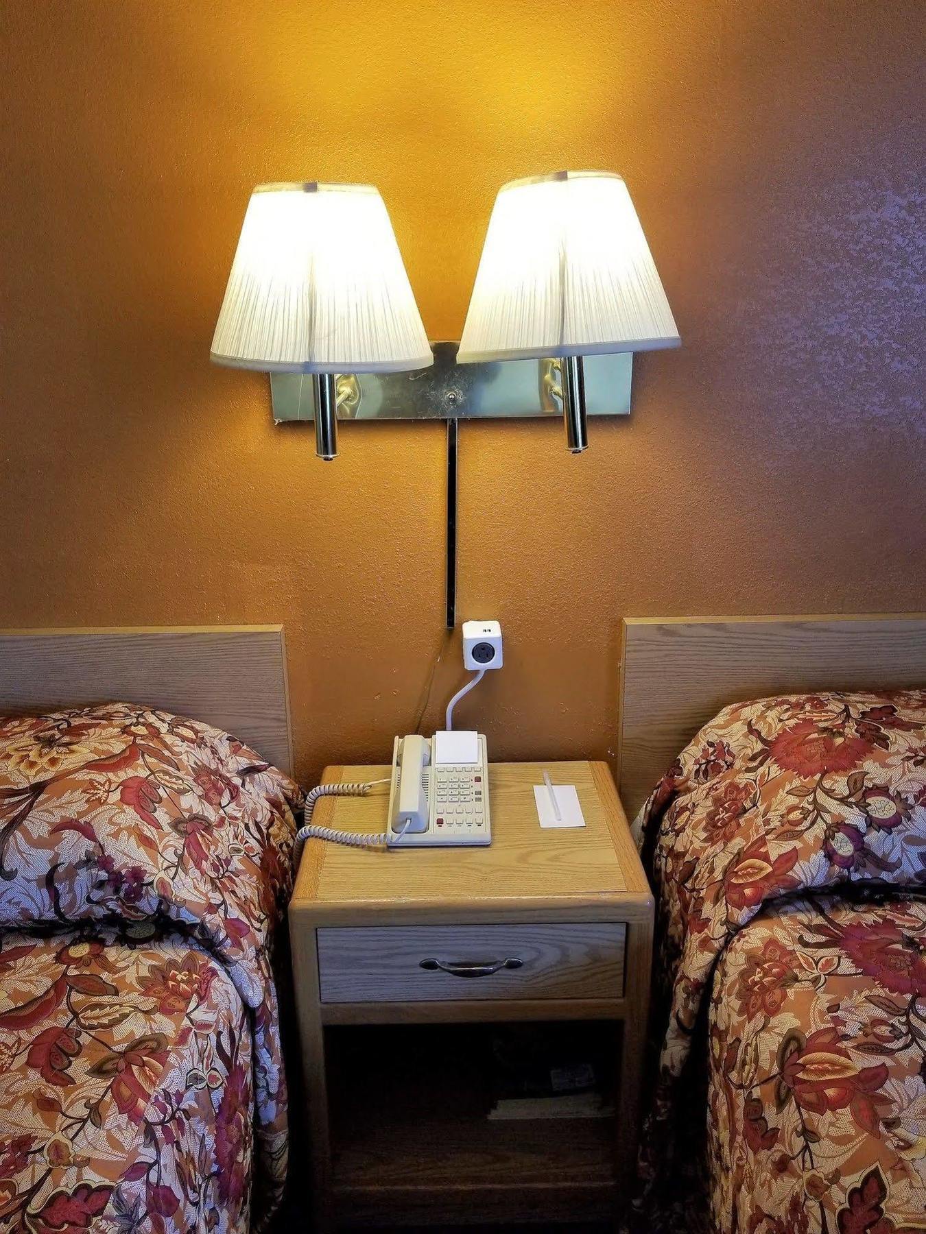Regency Inn Уиннемакка Экстерьер фото