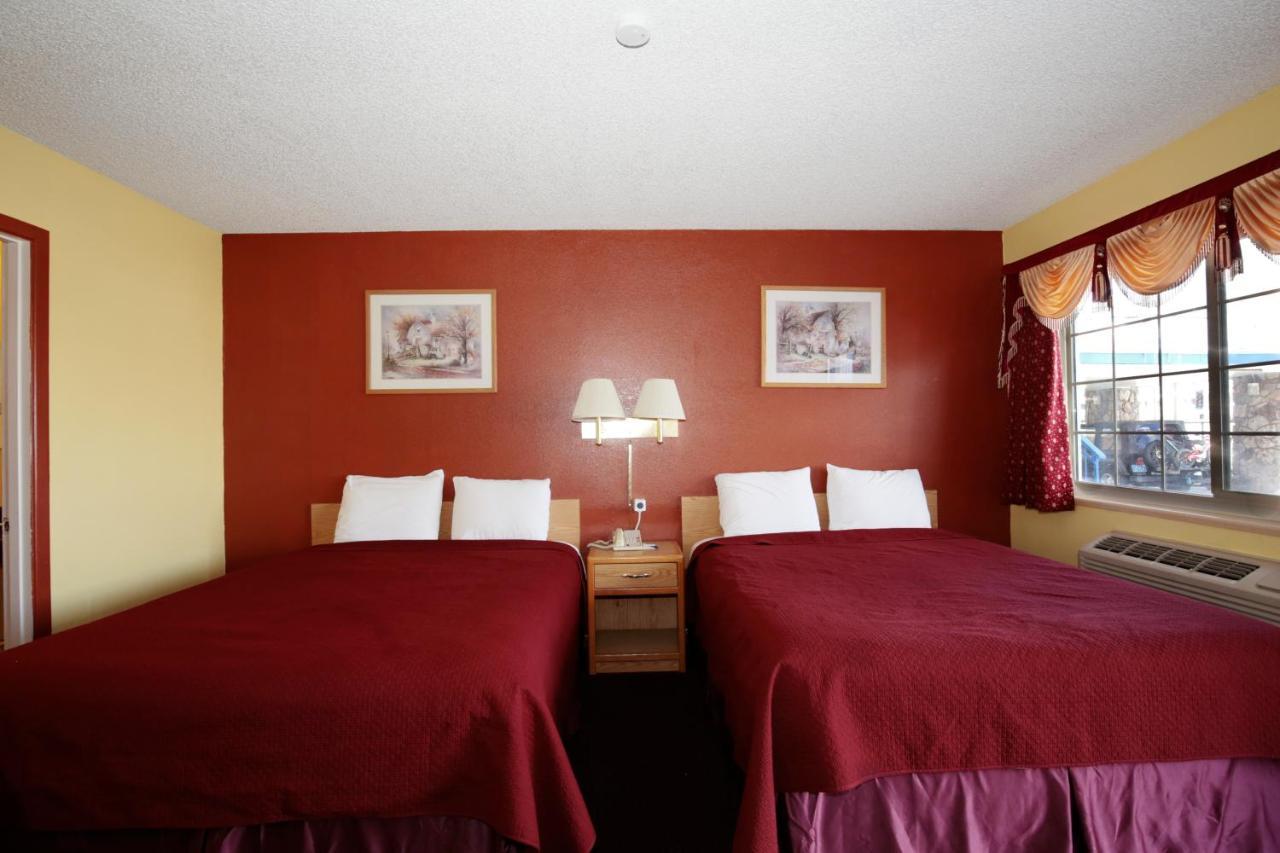 Regency Inn Уиннемакка Экстерьер фото